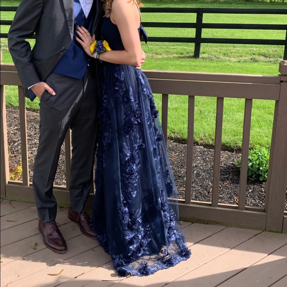 Prom Dress! Sooooo cute, it was my favorite one.